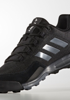 Кроссовки муж. Adidas